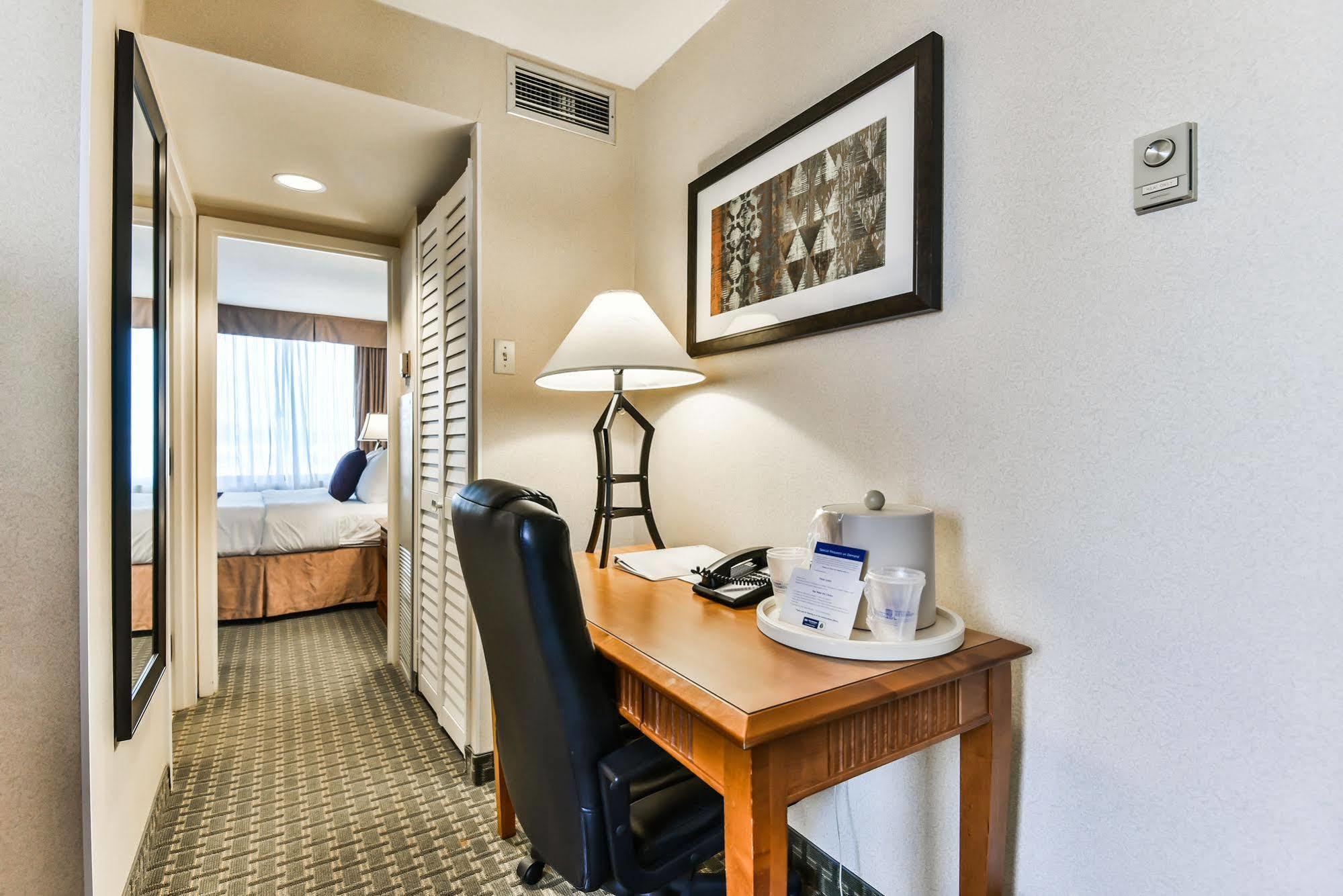 Best Western Plus Cambridge Hotel Ngoại thất bức ảnh